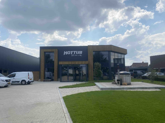 Utiliteitsbouwproject Bedrijfspand Hottub Select - Mill
